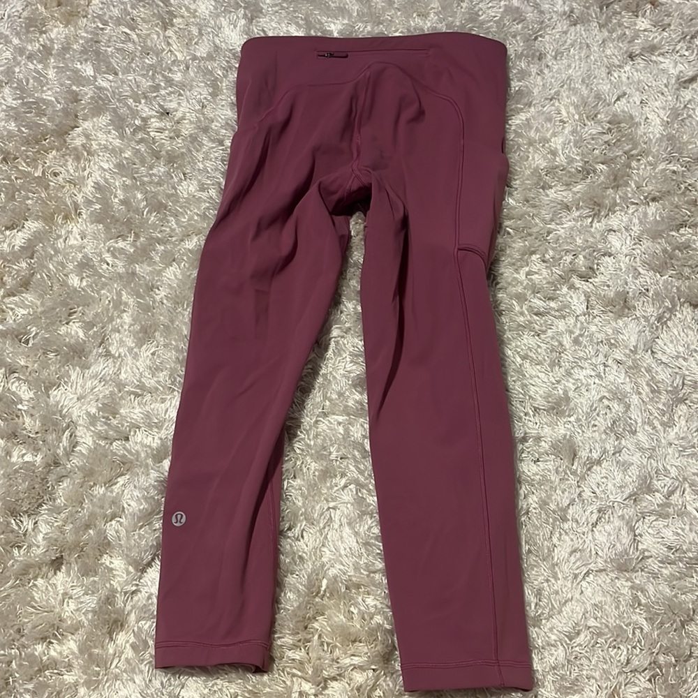 lululemon - Picture 2 of 3
